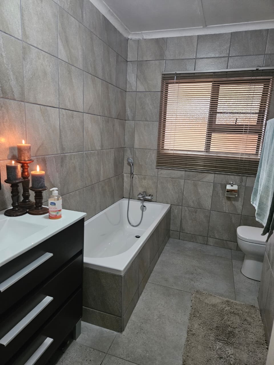 To Let 2 Bedroom Property for Rent in Veld En Vlei KwaZulu-Natal