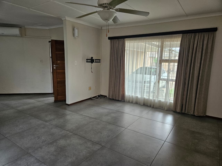 To Let 2 Bedroom Property for Rent in Veld En Vlei KwaZulu-Natal