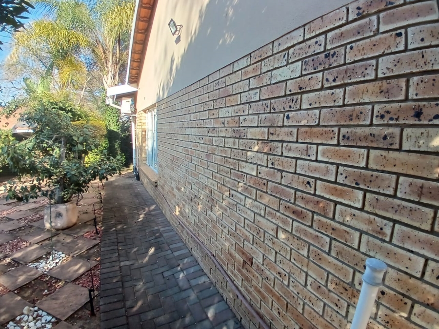 3 Bedroom Property for Sale in Pioneer Park KwaZulu-Natal