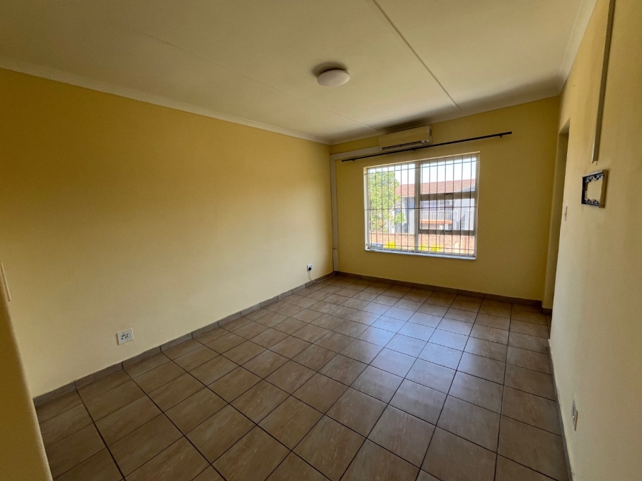 To Let 3 Bedroom Property for Rent in Meer En See KwaZulu-Natal