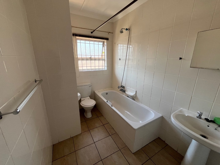 To Let 3 Bedroom Property for Rent in Meer En See KwaZulu-Natal