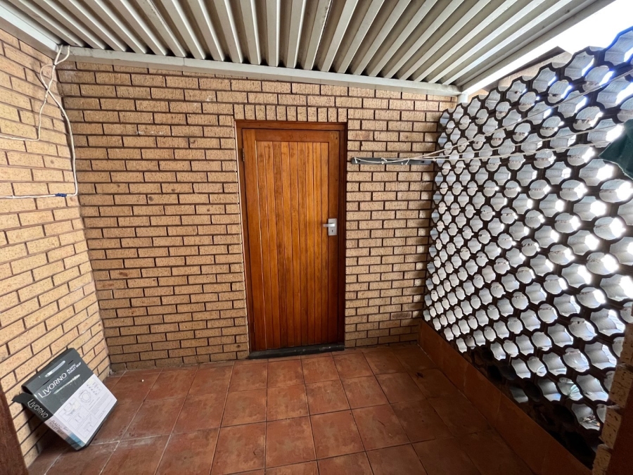 To Let 3 Bedroom Property for Rent in Meer En See KwaZulu-Natal