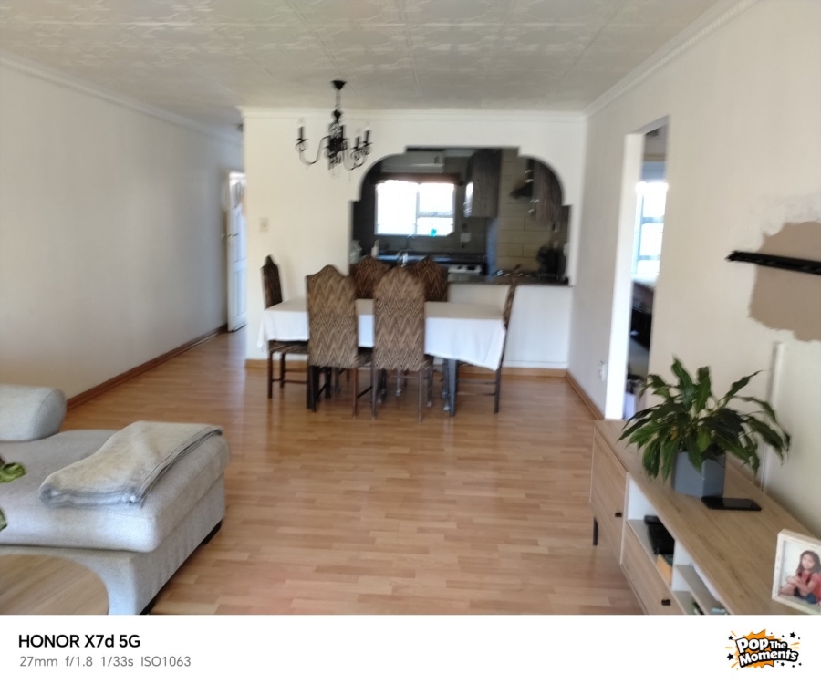 2 Bedroom Property for Sale in Scottburgh Central KwaZulu-Natal