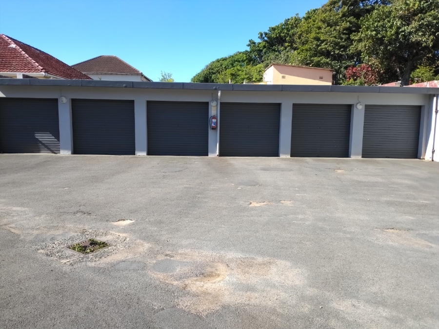 2 Bedroom Property for Sale in Scottburgh Central KwaZulu-Natal
