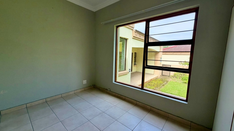 3 Bedroom Property for Sale in Manaba Beach KwaZulu-Natal