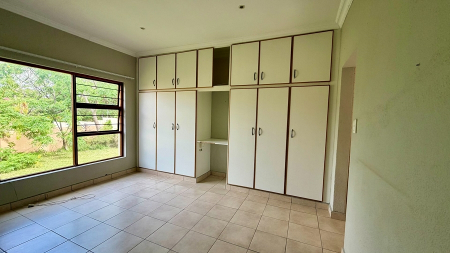 3 Bedroom Property for Sale in Manaba Beach KwaZulu-Natal