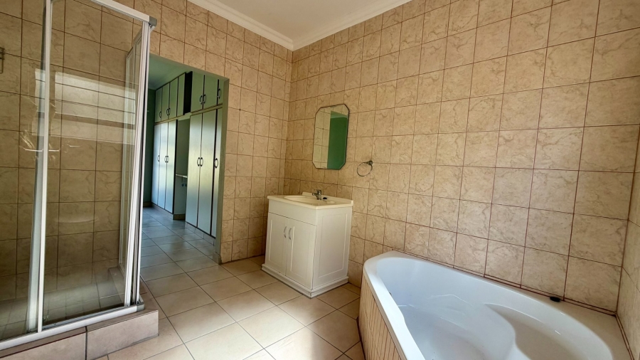 3 Bedroom Property for Sale in Manaba Beach KwaZulu-Natal