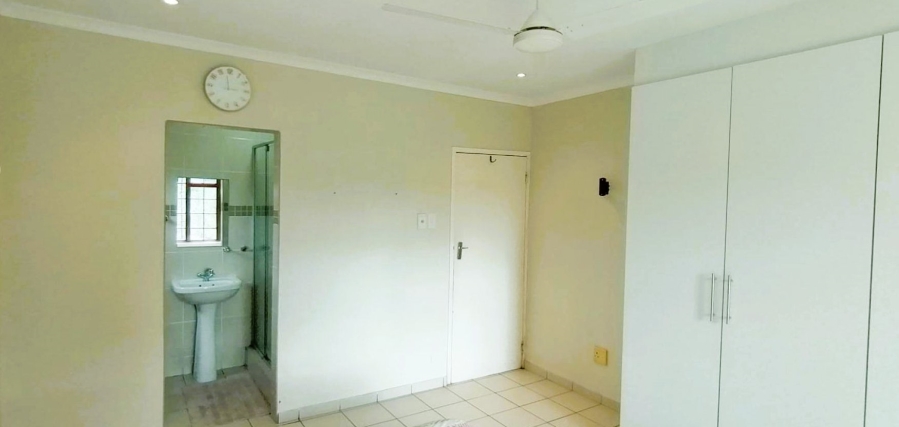 2 Bedroom Property for Sale in Margate KwaZulu-Natal