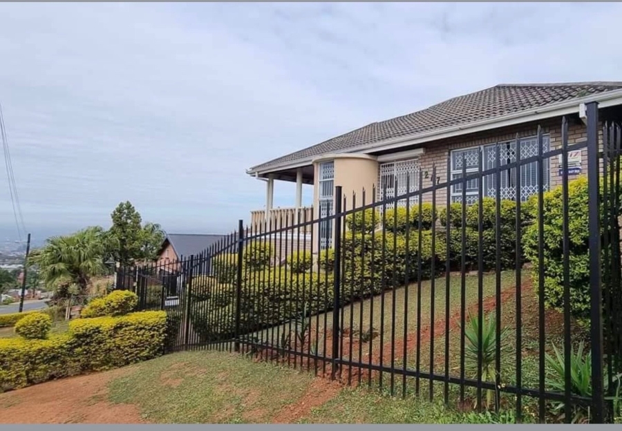 3 Bedroom Property for Sale in Newholme KwaZulu-Natal
