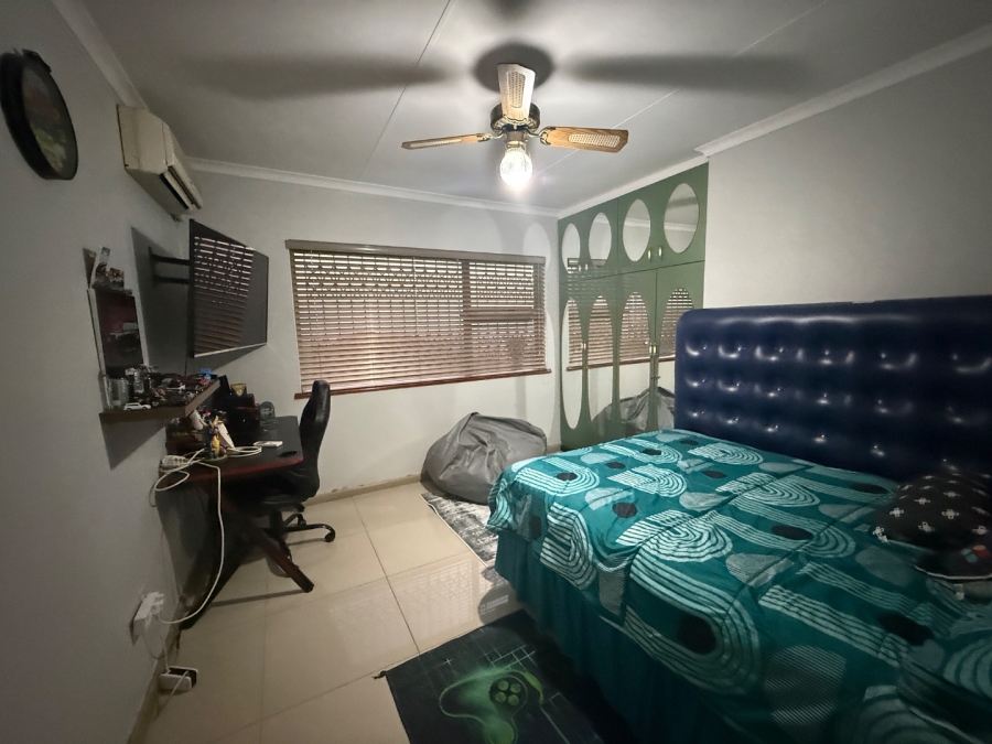 3 Bedroom Property for Sale in Newholme KwaZulu-Natal