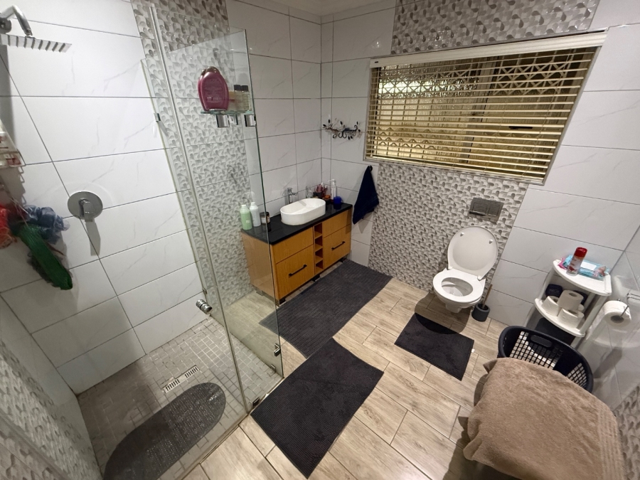 3 Bedroom Property for Sale in Newholme KwaZulu-Natal