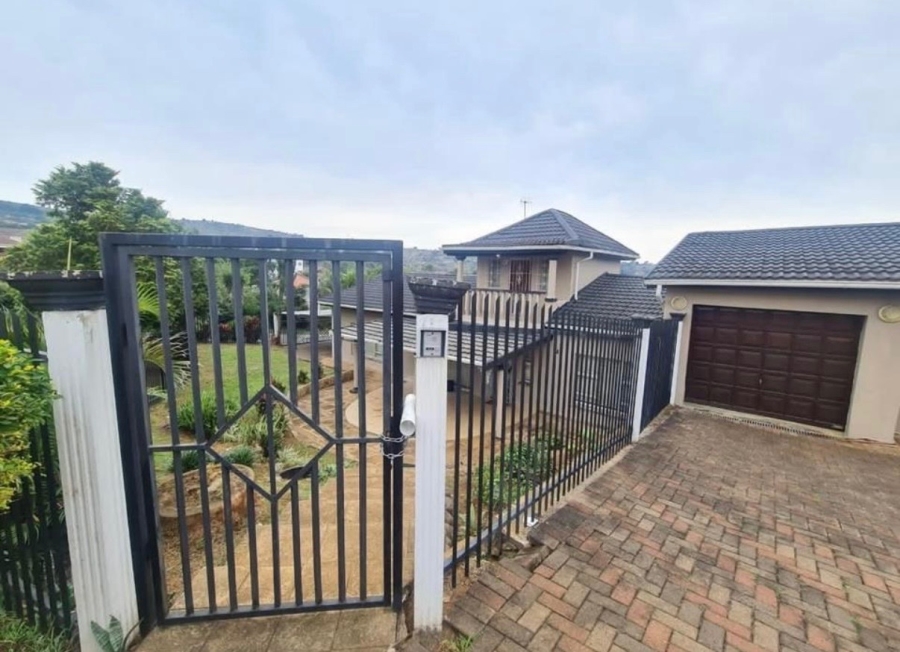 3 Bedroom Property for Sale in Newholme KwaZulu-Natal