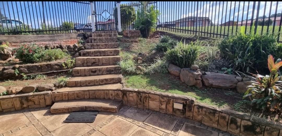 3 Bedroom Property for Sale in Newholme KwaZulu-Natal
