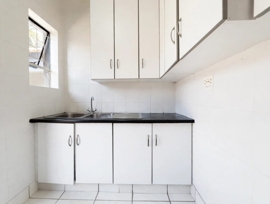 11 Bedroom Property for Sale in Barry Hertzog Park KwaZulu-Natal