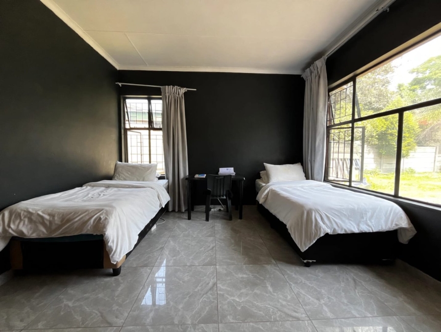 11 Bedroom Property for Sale in Barry Hertzog Park KwaZulu-Natal