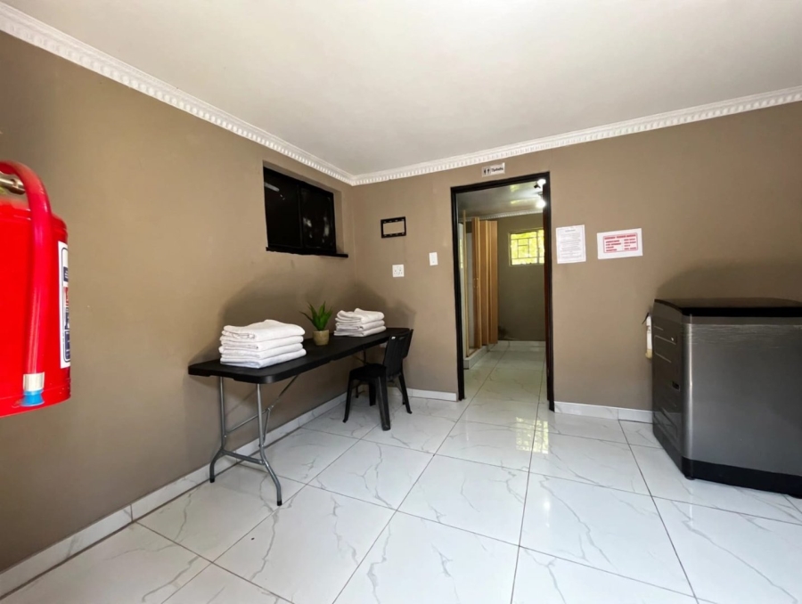 11 Bedroom Property for Sale in Barry Hertzog Park KwaZulu-Natal