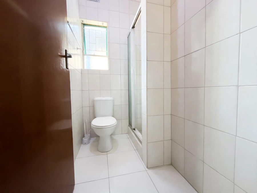 11 Bedroom Property for Sale in Barry Hertzog Park KwaZulu-Natal