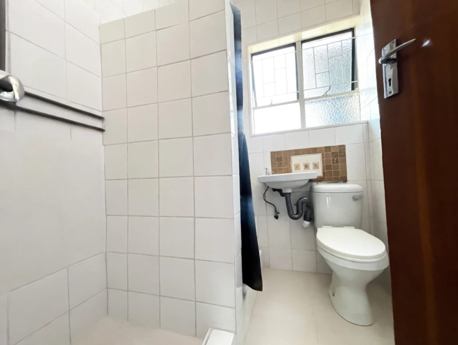 11 Bedroom Property for Sale in Barry Hertzog Park KwaZulu-Natal
