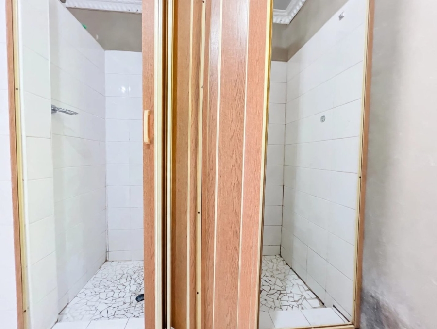 11 Bedroom Property for Sale in Barry Hertzog Park KwaZulu-Natal