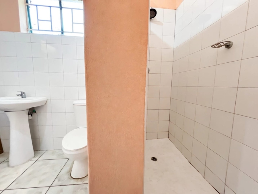 11 Bedroom Property for Sale in Barry Hertzog Park KwaZulu-Natal