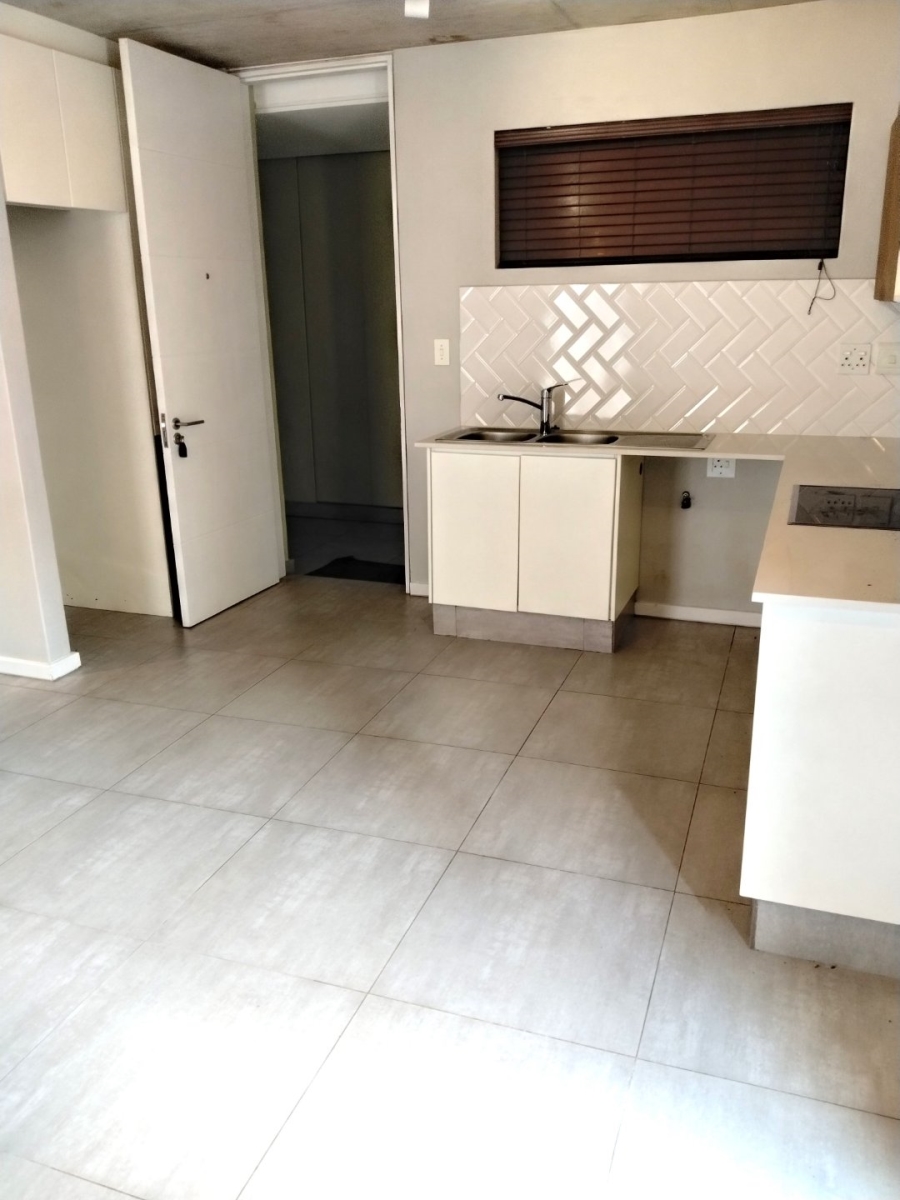 1 Bedroom Property for Sale in Ballitoville KwaZulu-Natal