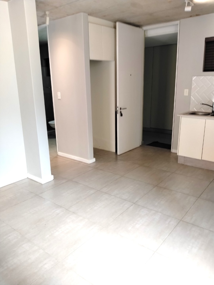 1 Bedroom Property for Sale in Ballitoville KwaZulu-Natal