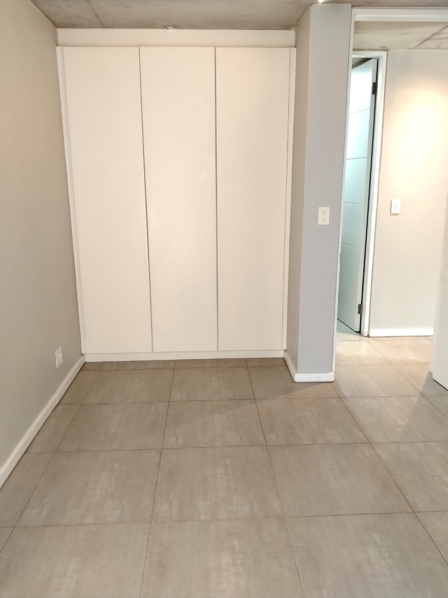 1 Bedroom Property for Sale in Ballitoville KwaZulu-Natal