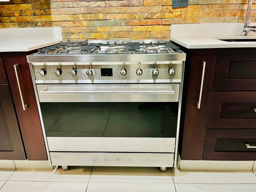 3 Bedroom Property for Sale in Meer En See KwaZulu-Natal