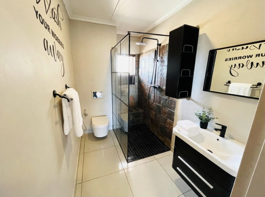 3 Bedroom Property for Sale in Meer En See KwaZulu-Natal