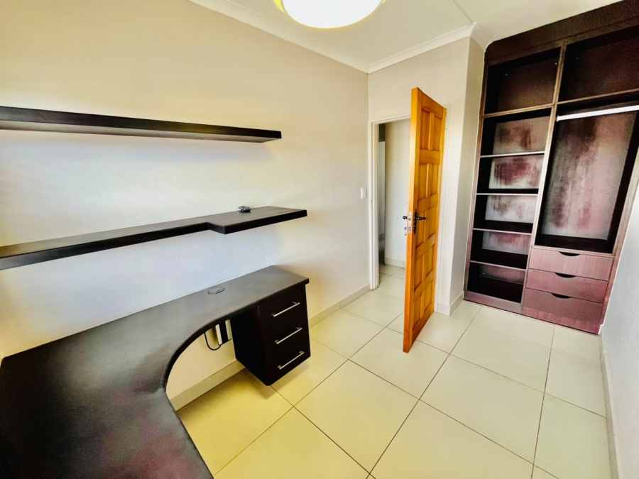 3 Bedroom Property for Sale in Meer En See KwaZulu-Natal