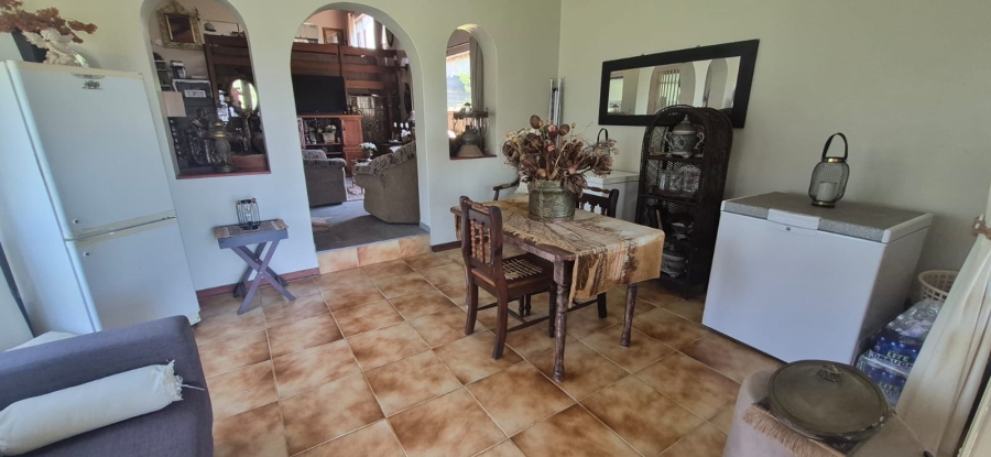 3 Bedroom Property for Sale in Umtentweni KwaZulu-Natal