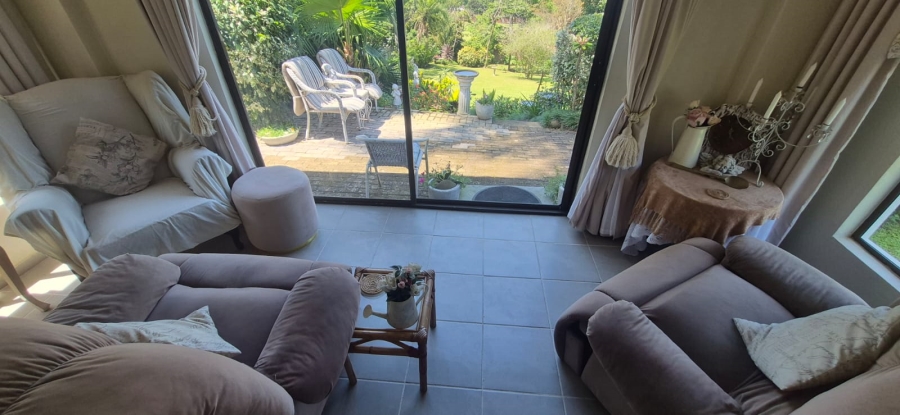 3 Bedroom Property for Sale in Umtentweni KwaZulu-Natal