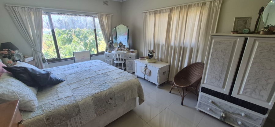 3 Bedroom Property for Sale in Umtentweni KwaZulu-Natal