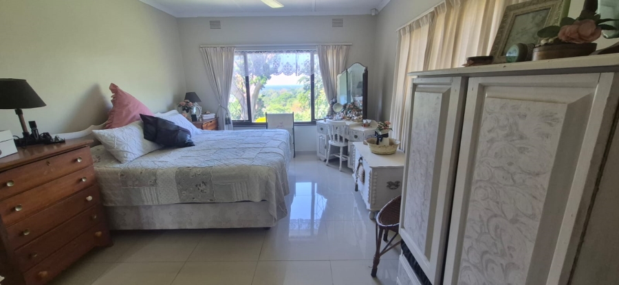 3 Bedroom Property for Sale in Umtentweni KwaZulu-Natal