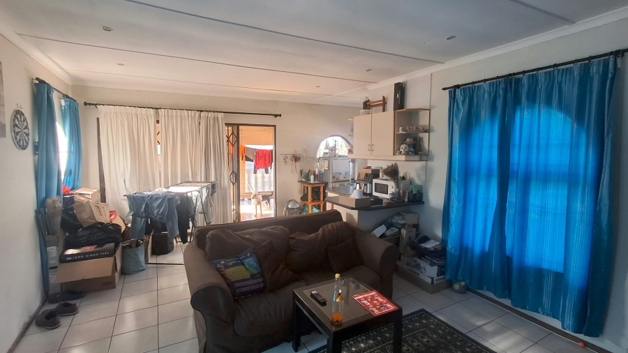 4 Bedroom Property for Sale in Ocean View KwaZulu-Natal