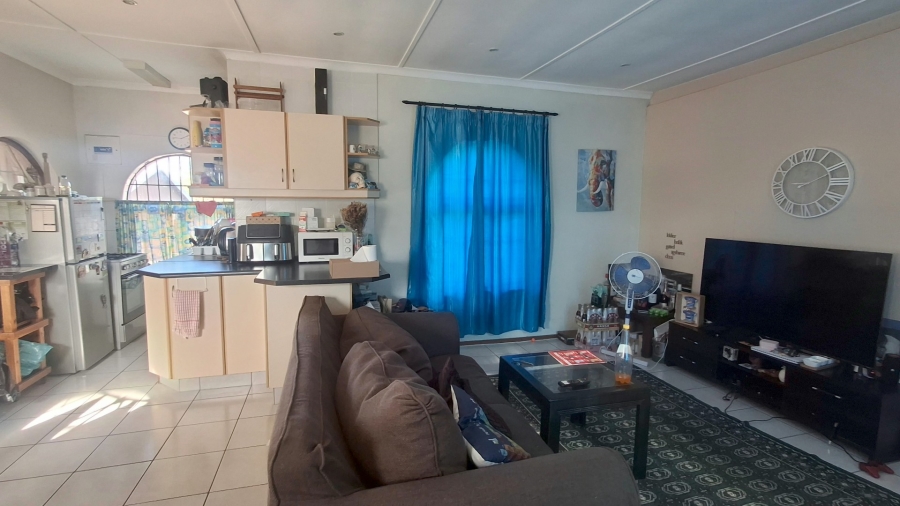 4 Bedroom Property for Sale in Ocean View KwaZulu-Natal