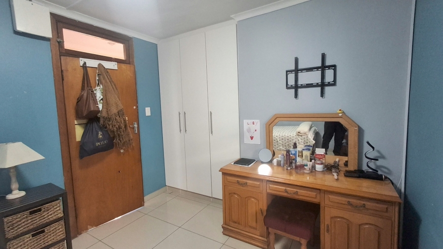 4 Bedroom Property for Sale in Ocean View KwaZulu-Natal