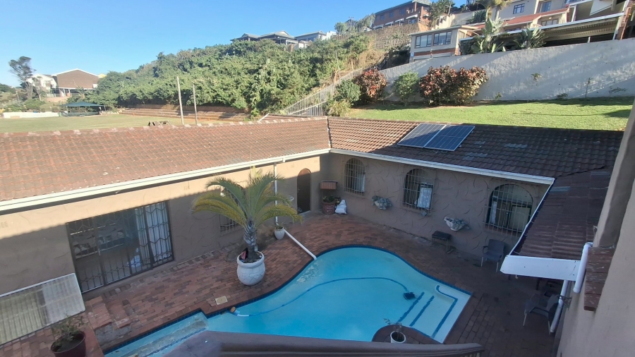 4 Bedroom Property for Sale in Ocean View KwaZulu-Natal