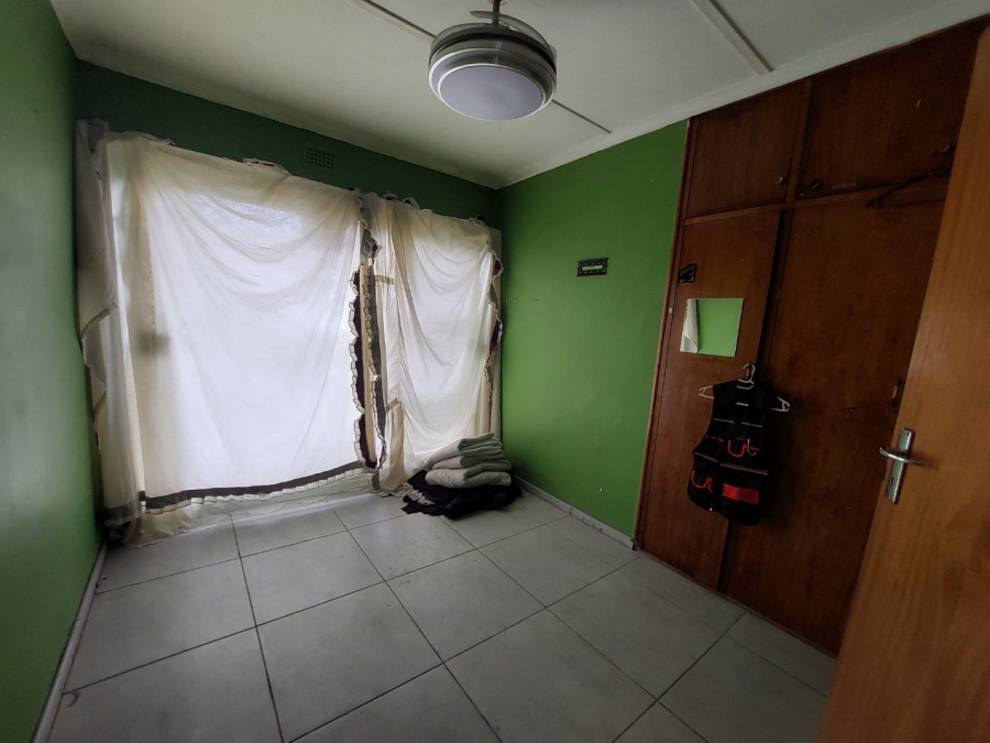 To Let  Bedroom Property for Rent in Newcastle KwaZulu-Natal