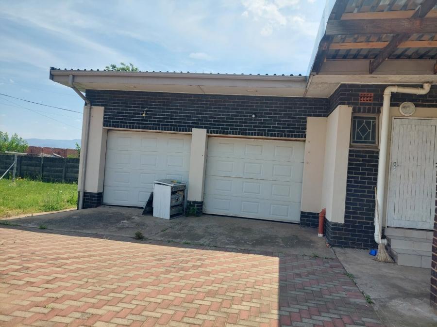 To Let  Bedroom Property for Rent in Newcastle KwaZulu-Natal