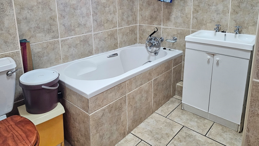 2 Bedroom Property for Sale in Margate KwaZulu-Natal