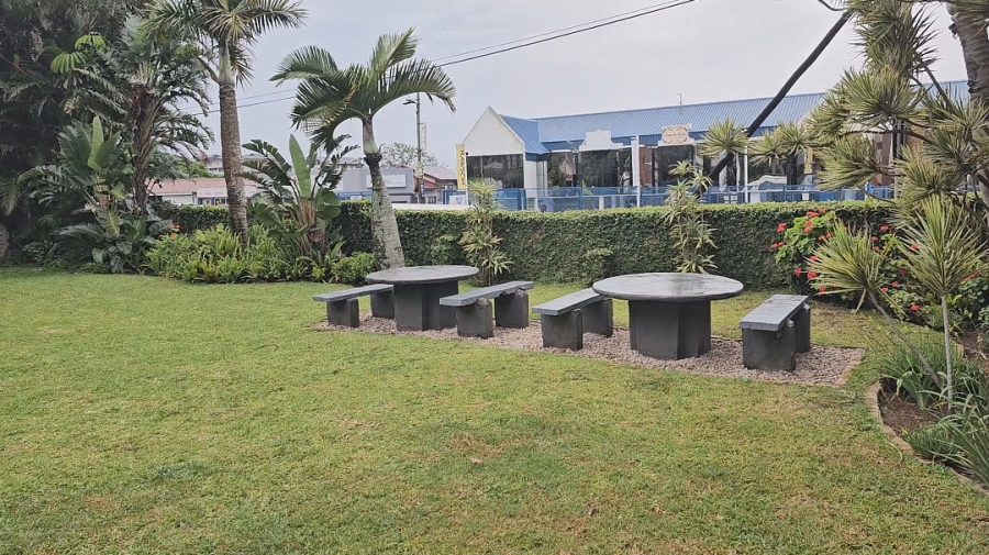 2 Bedroom Property for Sale in Margate KwaZulu-Natal