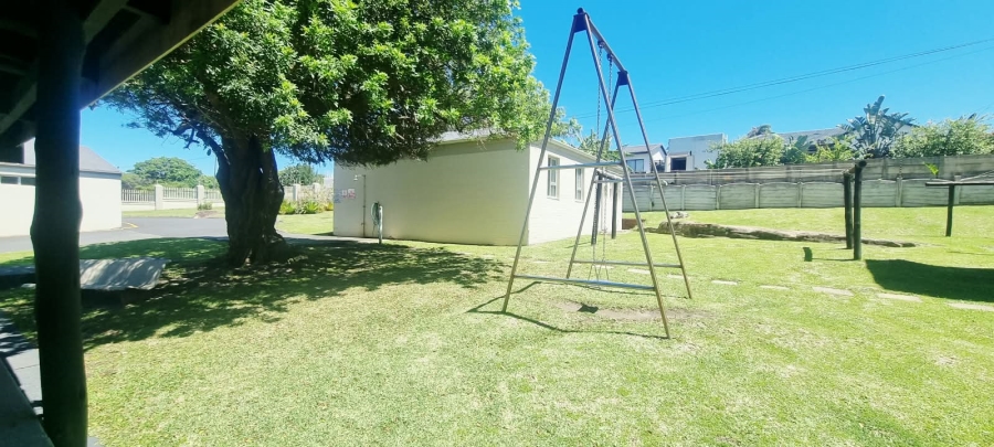 3 Bedroom Property for Sale in Manaba Beach KwaZulu-Natal