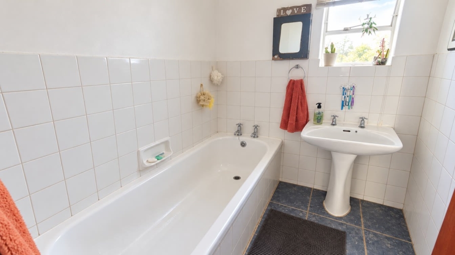 3 Bedroom Property for Sale in Pioneer Park KwaZulu-Natal