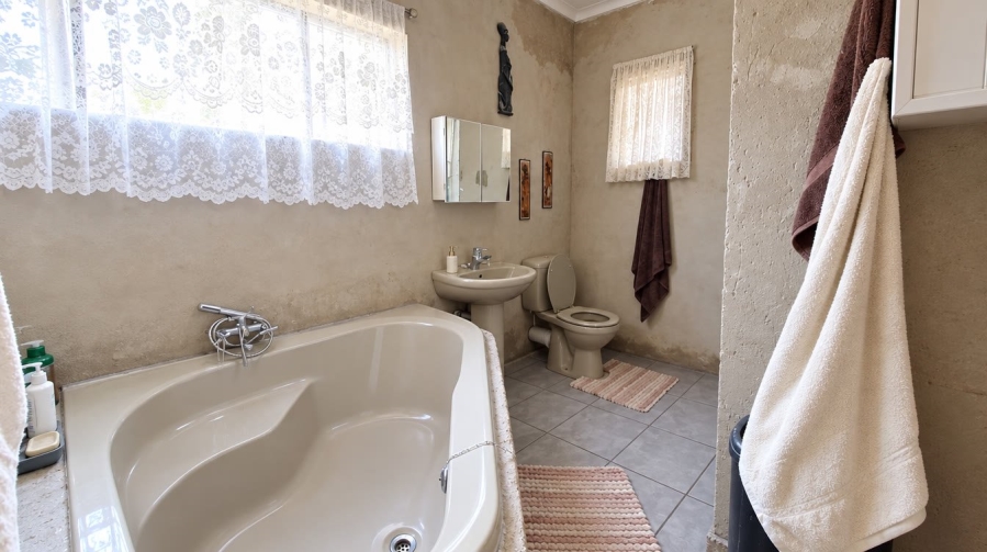 3 Bedroom Property for Sale in Pioneer Park KwaZulu-Natal