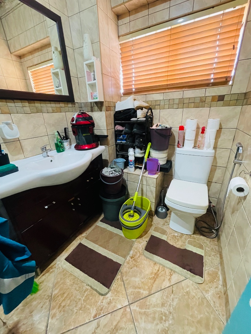 To Let 1 Bedroom Property for Rent in Amanzimtoti KwaZulu-Natal
