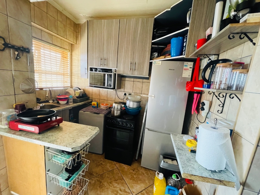 To Let 1 Bedroom Property for Rent in Amanzimtoti KwaZulu-Natal
