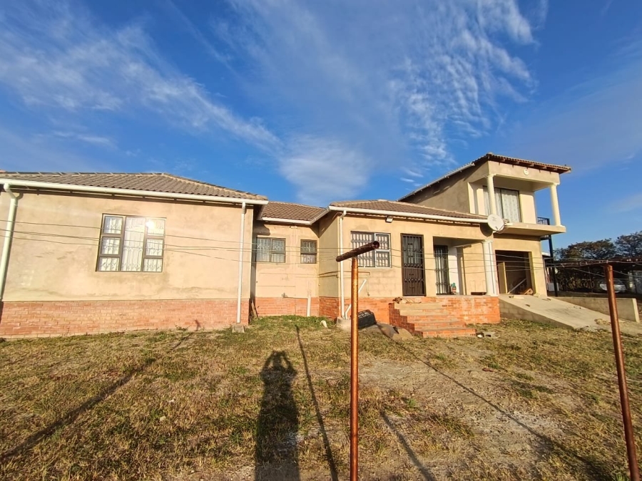 4 Bedroom Property for Sale in Rose Park KwaZulu-Natal