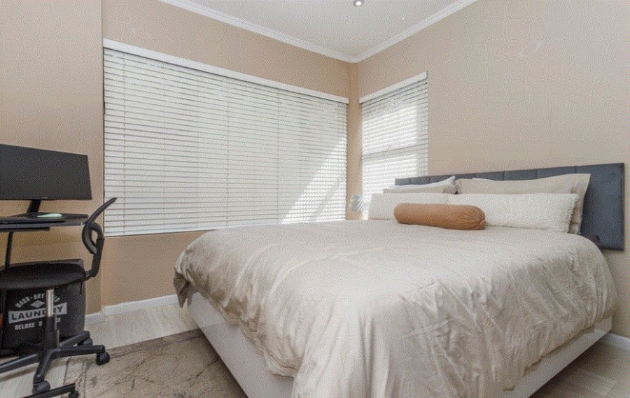 2 Bedroom Property for Sale in Westville KwaZulu-Natal