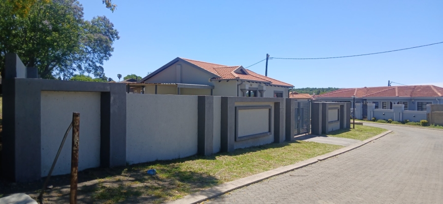 3 Bedroom Property for Sale in Lynnwood Park KwaZulu-Natal